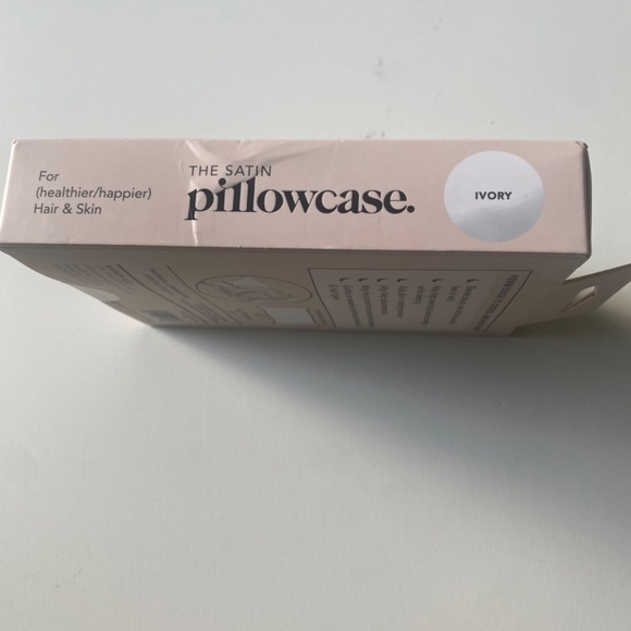 NWT Kitsch Pillowcase in Ivory King Size - Picture 4 of 4